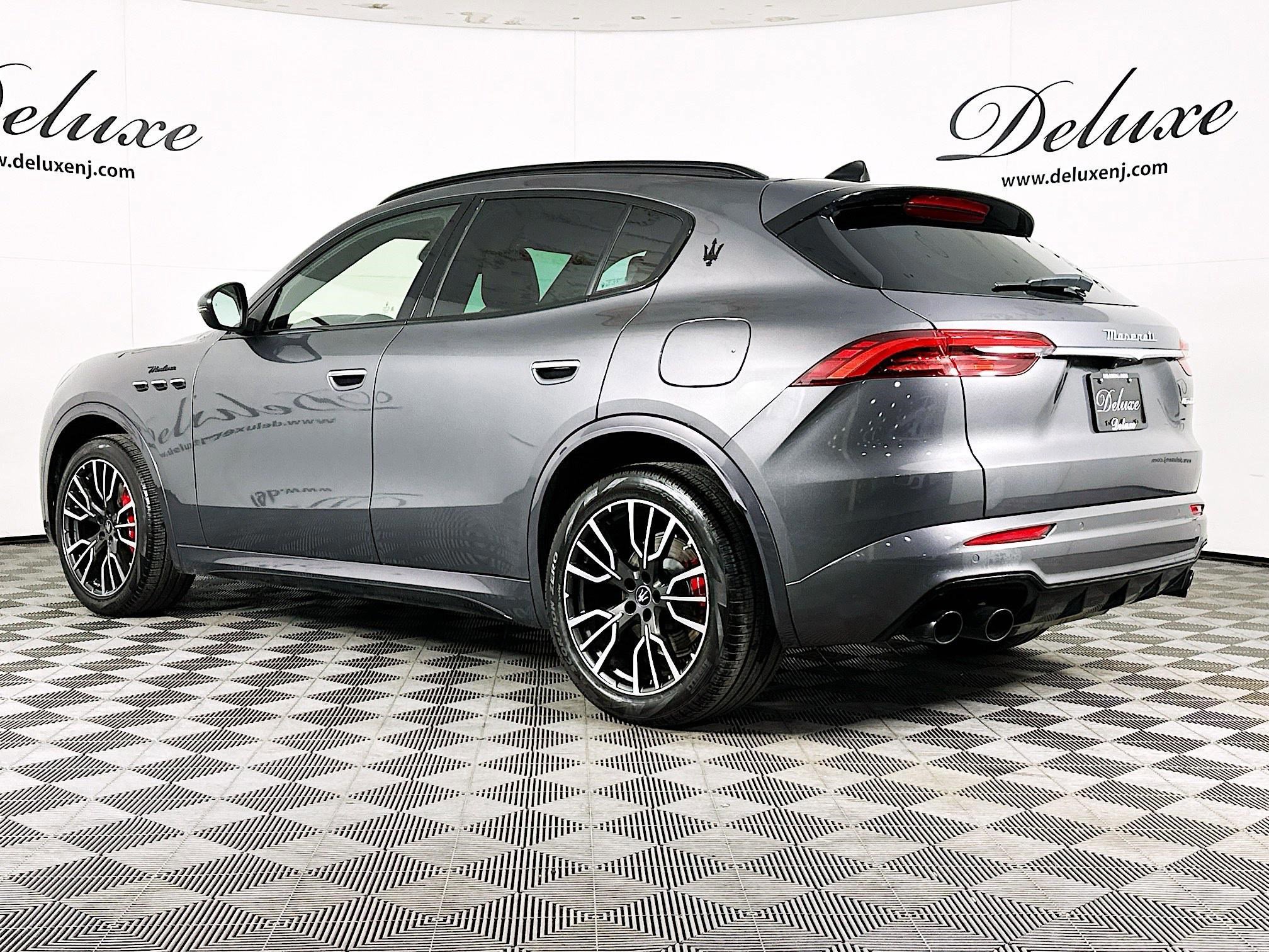 Used 2023 Maserati Grecale Modena image 4