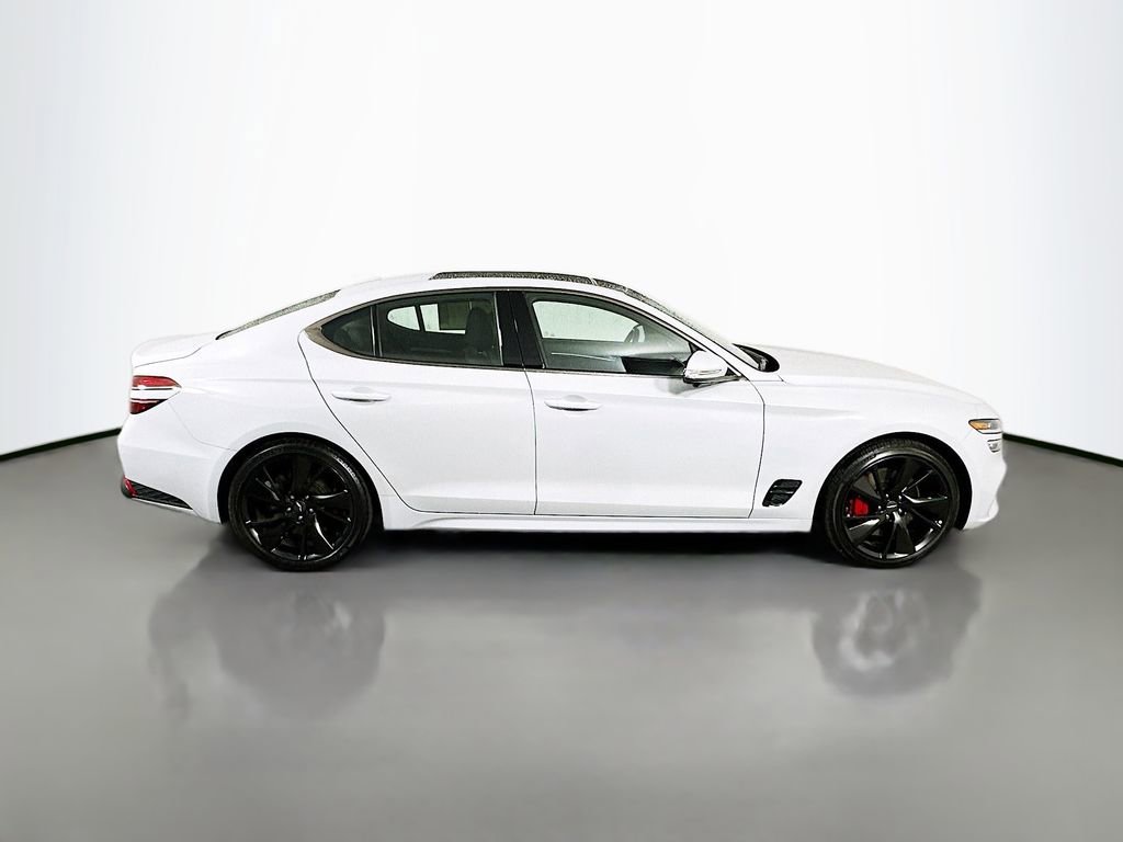 Used 2023 Genesis G70 3.3T w/ Sport Prestige Package image 7