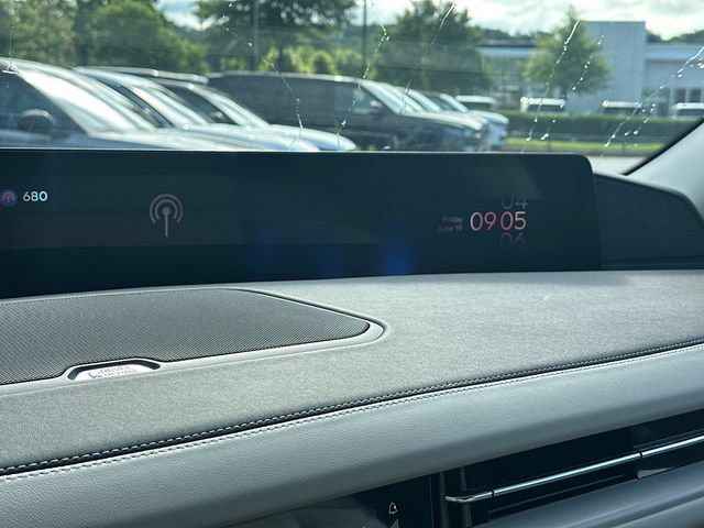 New 2026 Lincoln Navigator Reserve AWD/4WD image 26