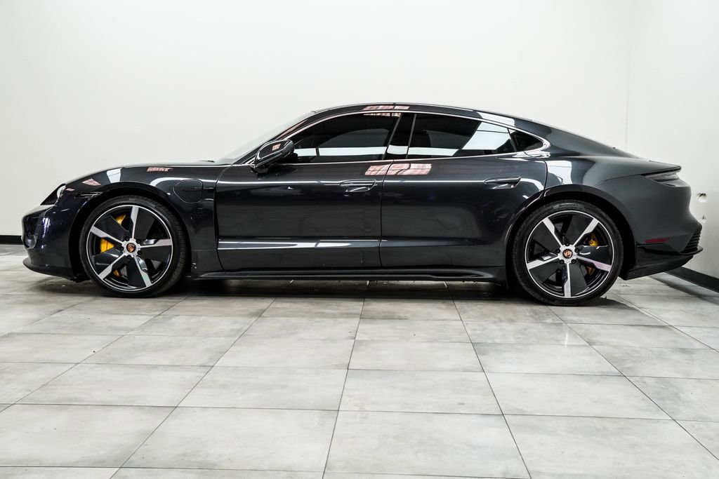 Used 2020 Porsche Taycan 4S image 8