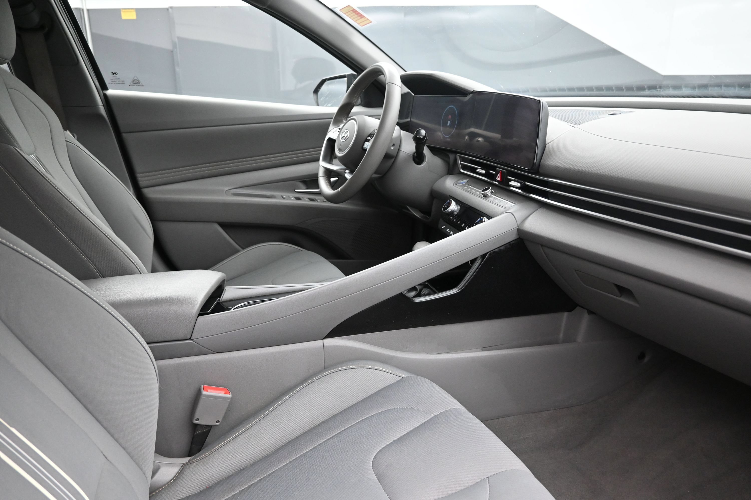 Used 2023 Hyundai Elantra SEL w/ Convenience Package FWD image 26