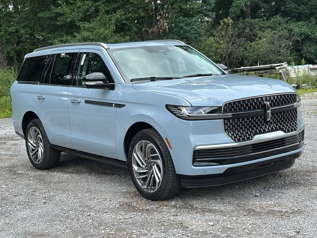 New 2027 Lincoln Navigator Reserve AWD/4WD image 31