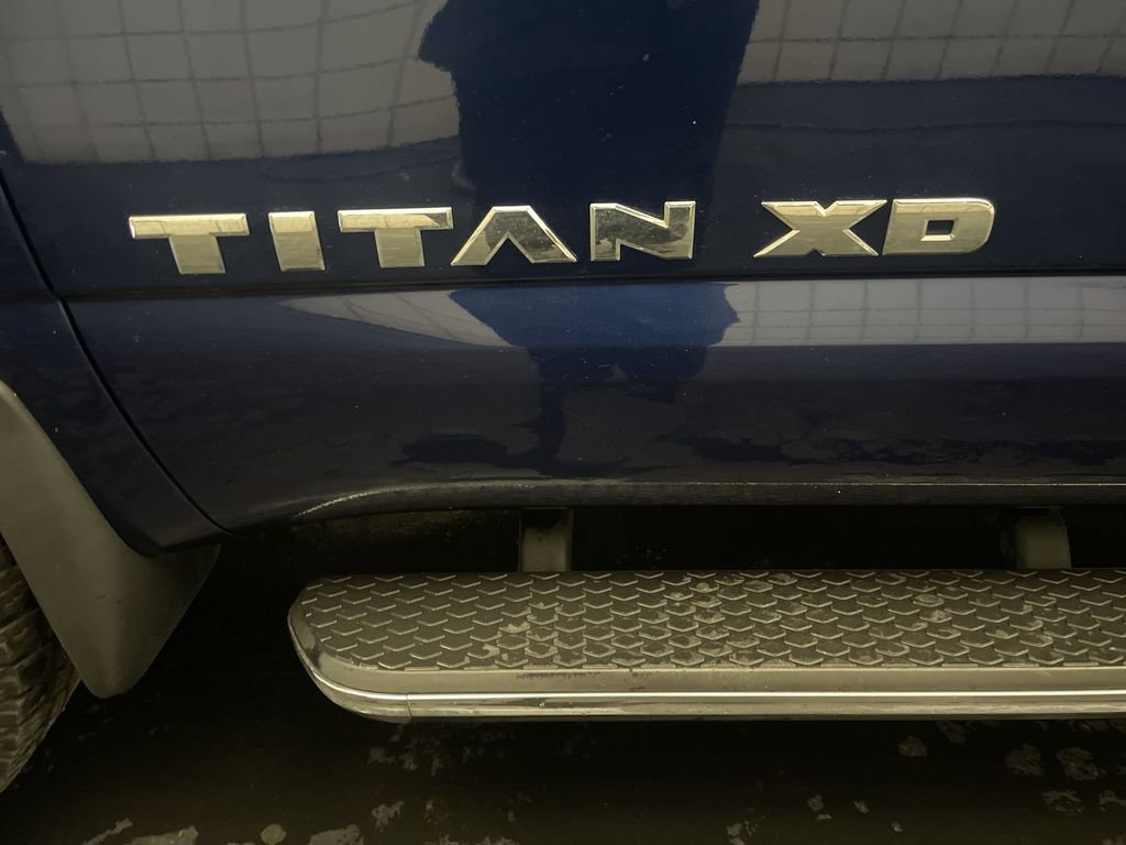 Used 2016 Nissan Titan SL image 25