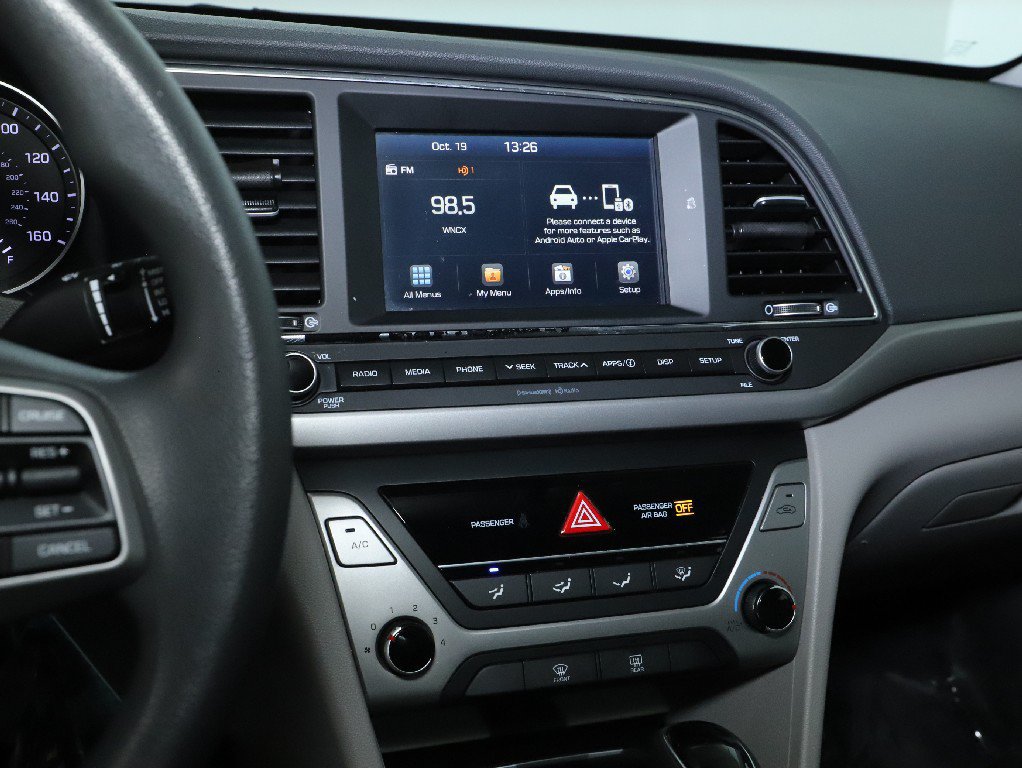 Used 2018 Hyundai Elantra SEL FWD image 26