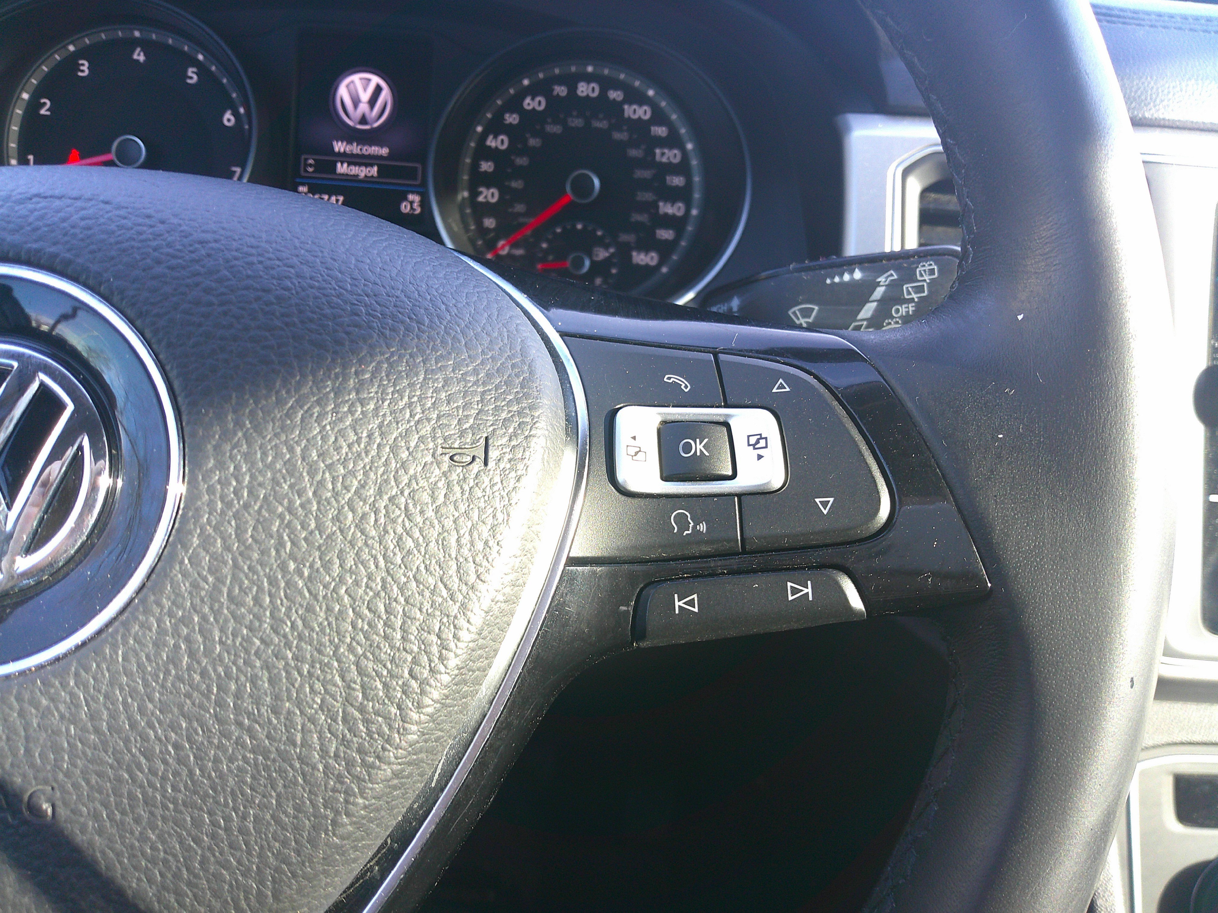 Used 2018 Volkswagen Atlas SE image 20