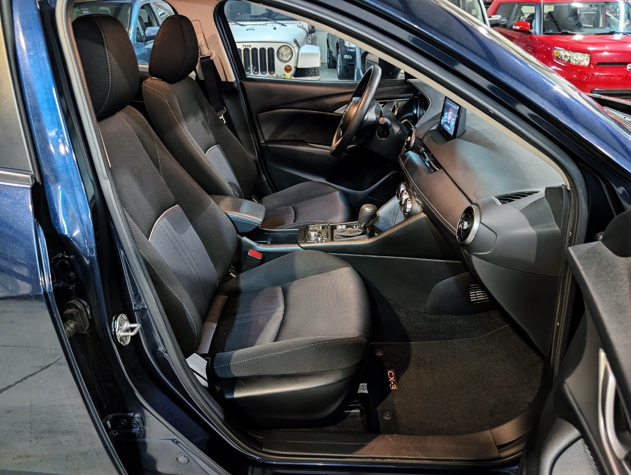 Used 2021 MAZDA CX-3 Sport FWD image 28