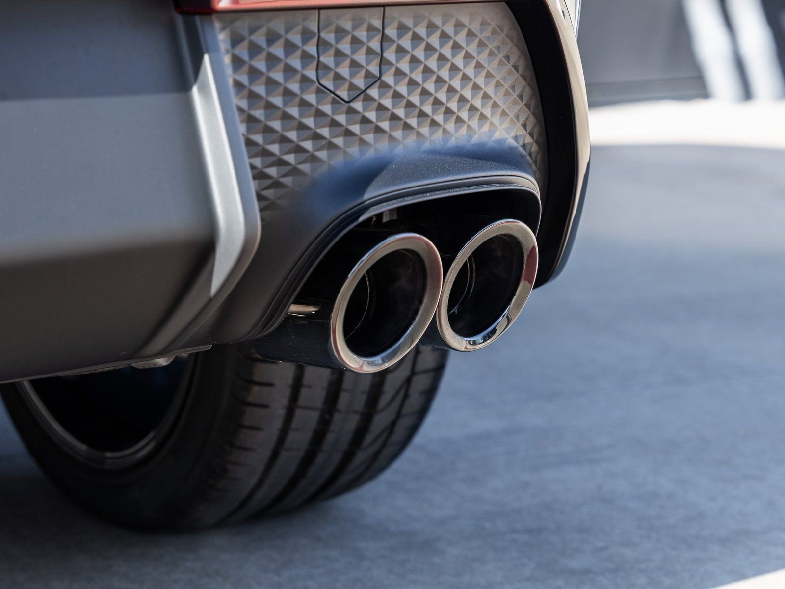 New 2026 Porsche Macan S image 17