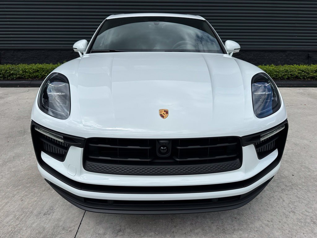 Used 2026 Porsche Macan S AWD/4WD image 8