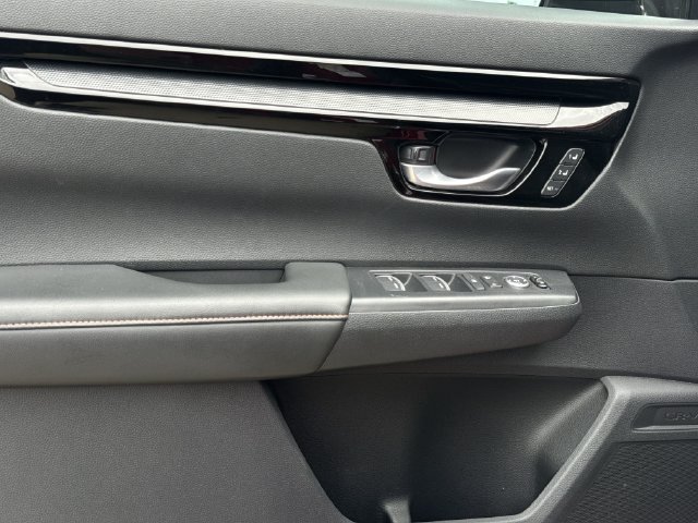 Used 2023 Honda CR-V Sport Touring image 30