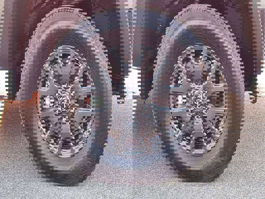 Used 2025 Toyota 4Runner SR5 image 7