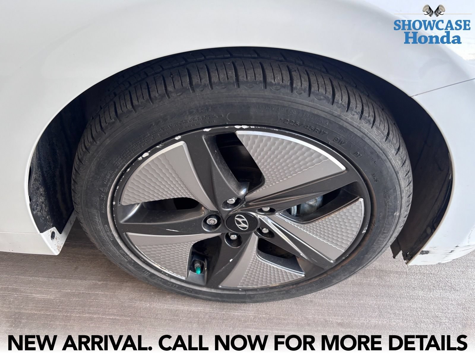 Used 2021 Hyundai Ioniq SEL FWD image 8