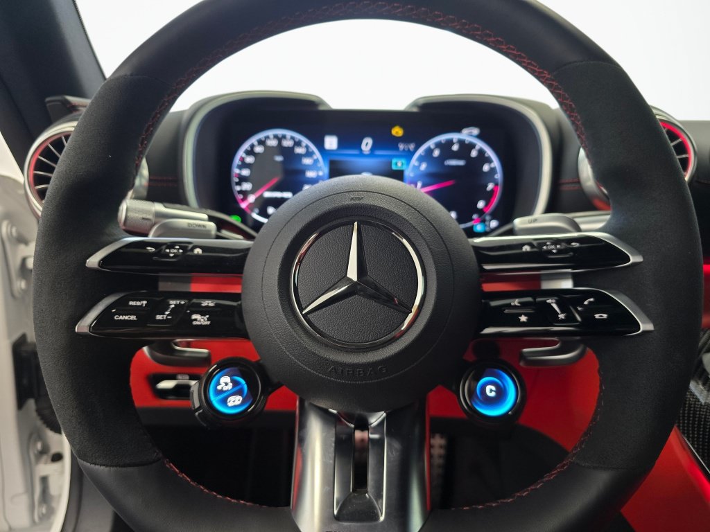 Used 2022 Mercedes-Benz SL 63 AMG 4MATIC image 19