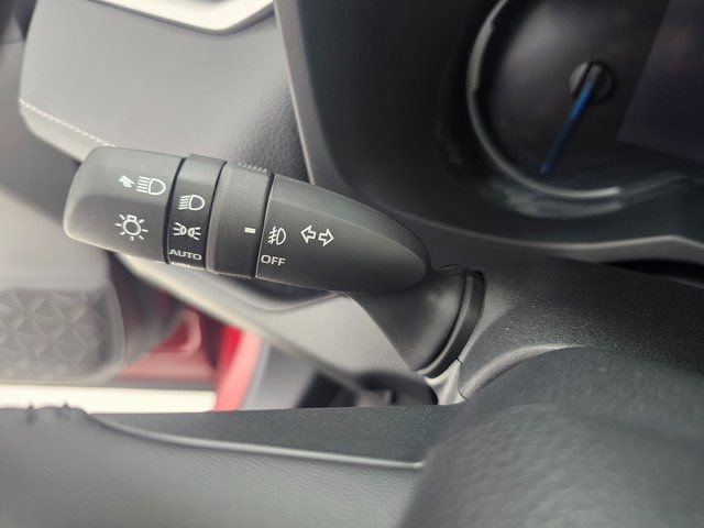 Used 2025 Toyota RAV4 XLE Premium image 14