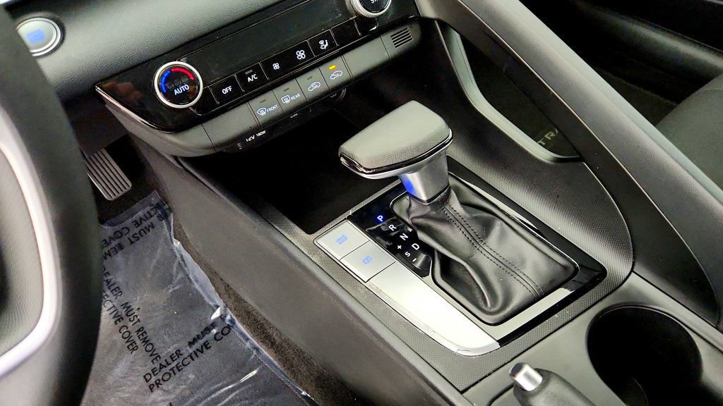 Used 2022 Hyundai Elantra SEL w/ Cargo Package FWD image 16