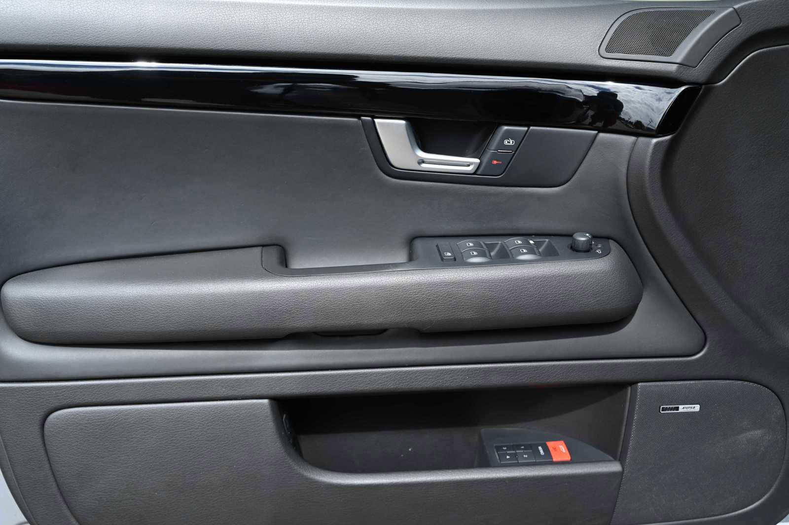 Used 2008 Audi RS 4 Sedan AWD/4WD image 12