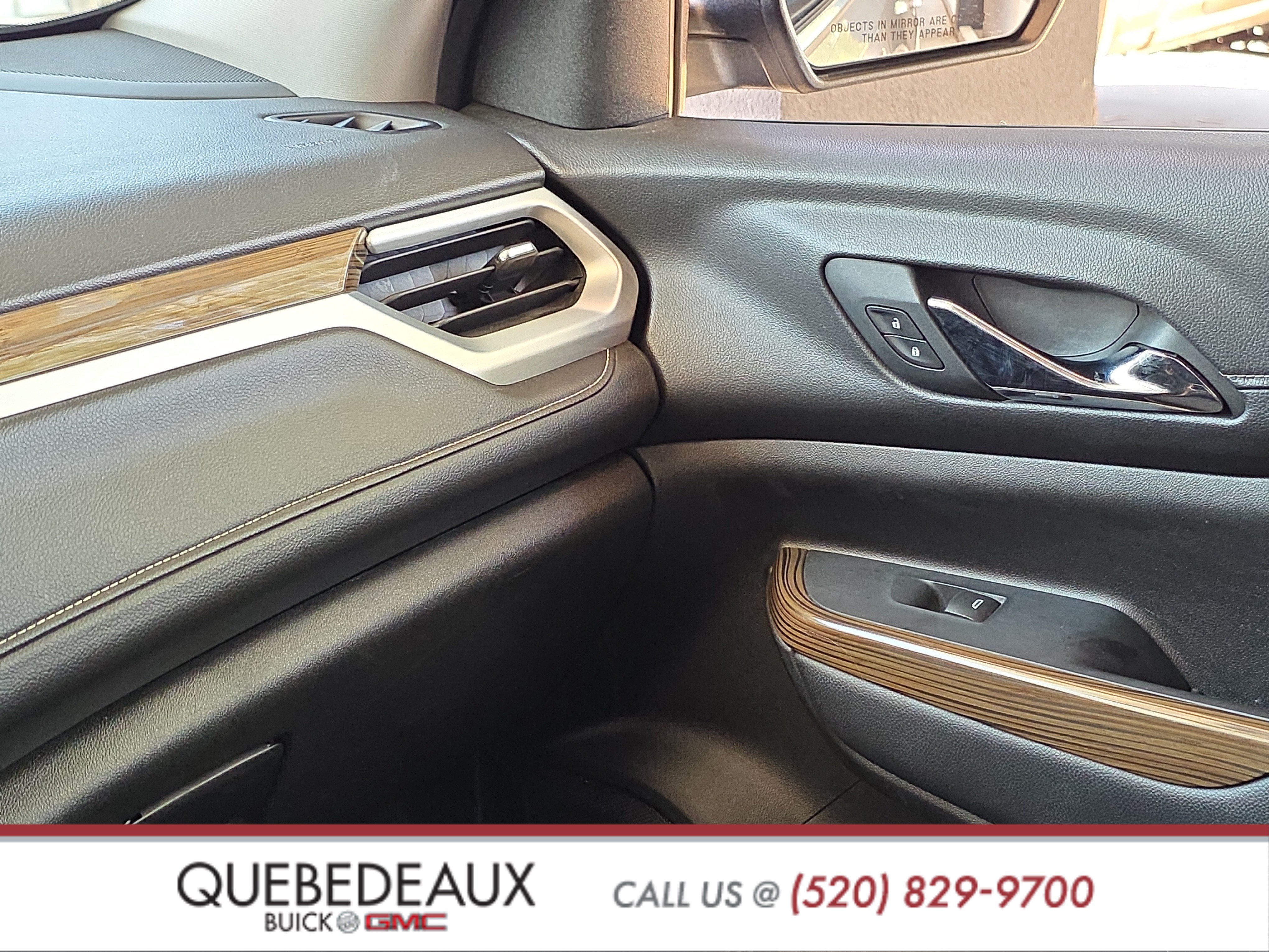 Used 2022 GMC Acadia SLE w/ Driver Convenience Package FWD image 20