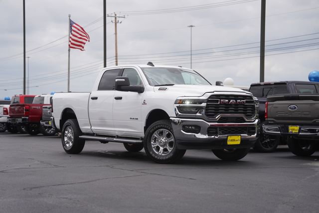 Used 2025 RAM 2500 Big Horn AWD/4WD image 2
