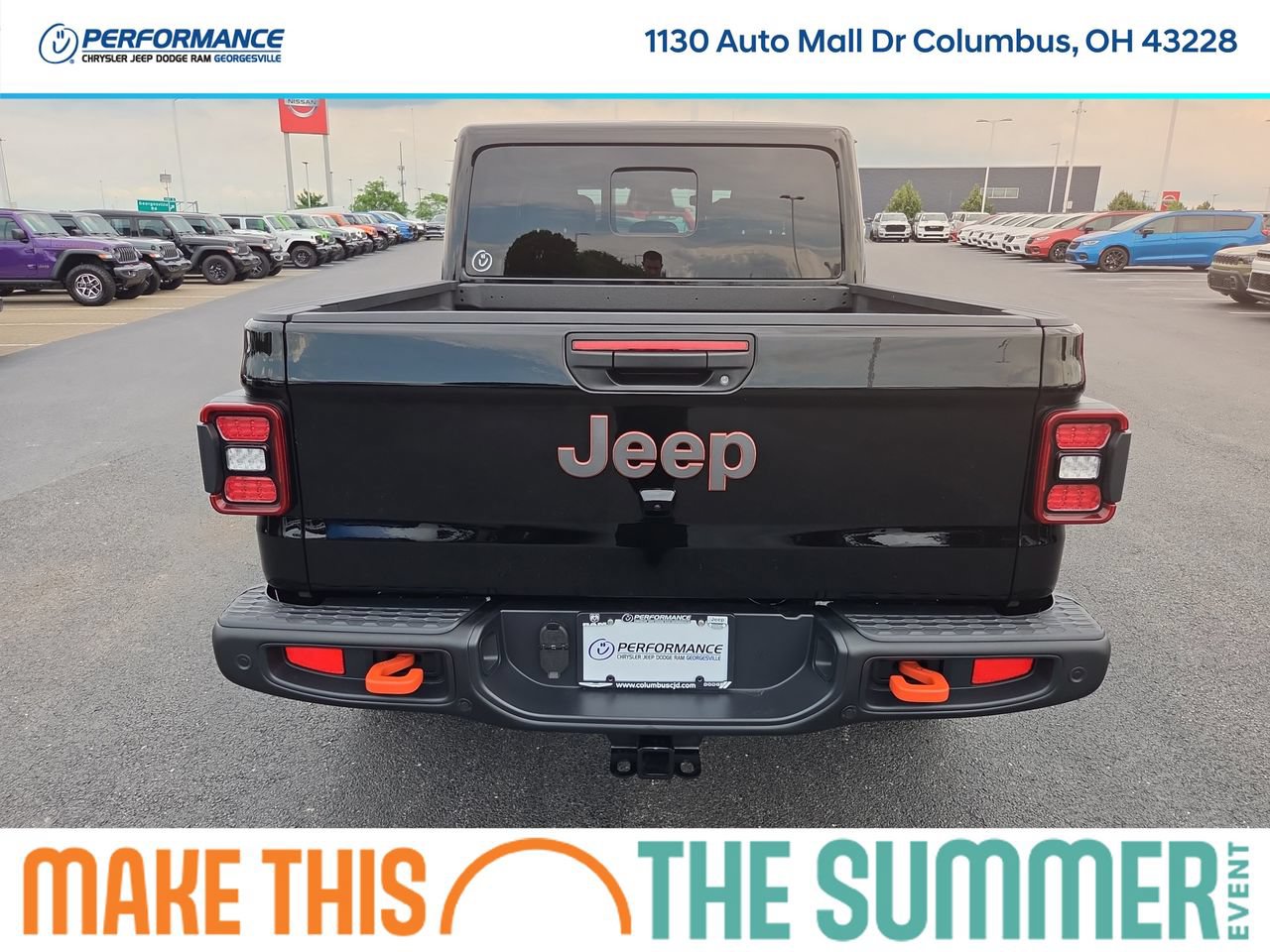 New 2026 Jeep Gladiator Mojave w/ Steel Bumper Group AWD/4WD image 6