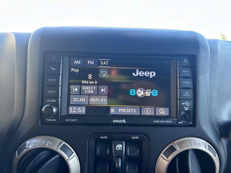 Used 2017 Jeep Wrangler 75th Anniversary image 14
