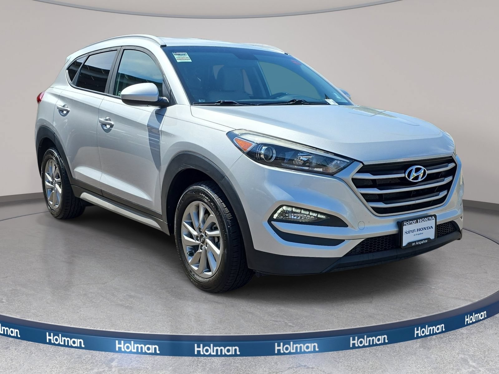 Used 2017 Hyundai Tucson SE w/ SE Popular Package 02 AWD/4WD image 4