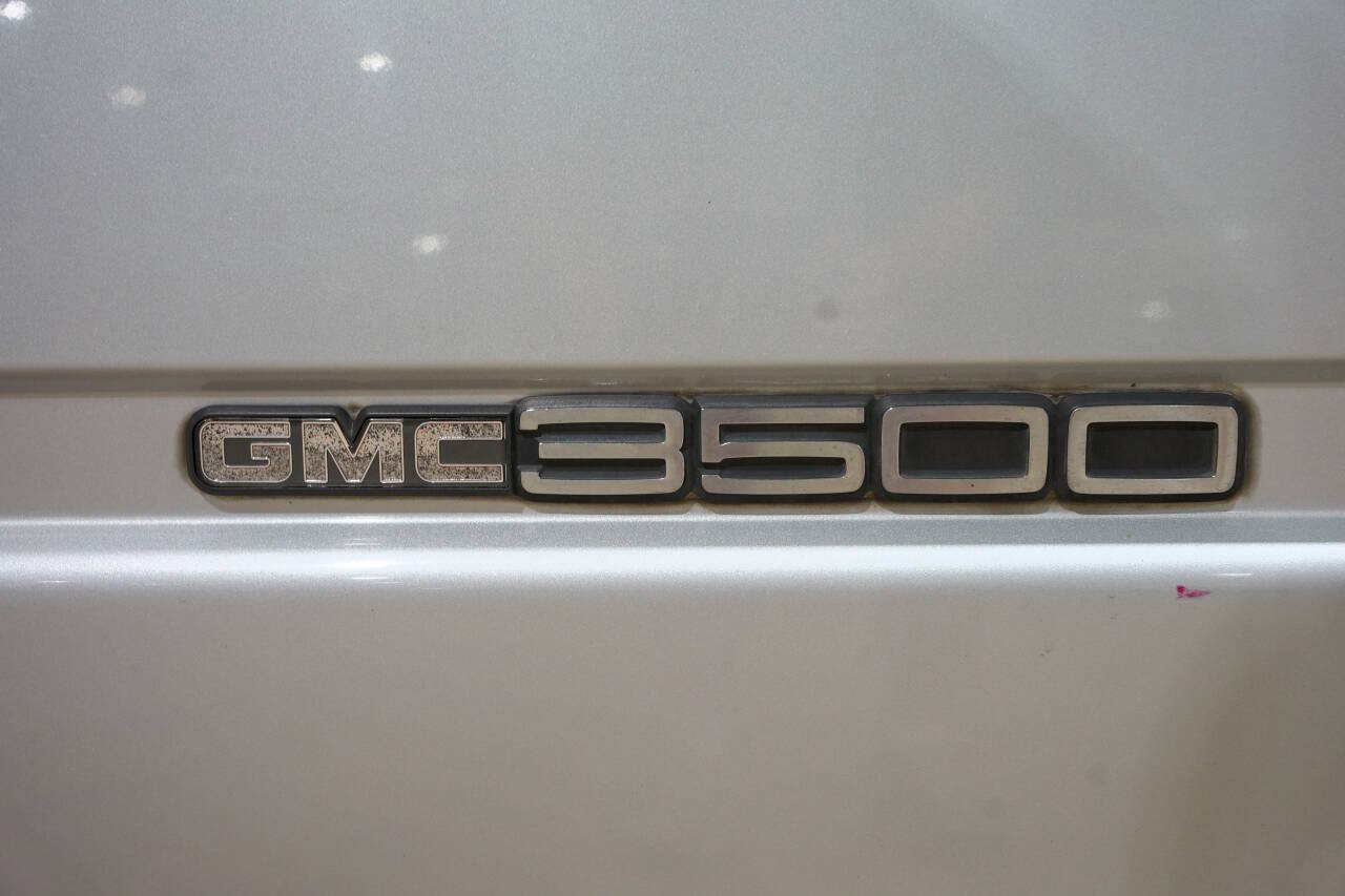 Used 1996 GMC Sierra 3500 4x4 Extended Cab image 22