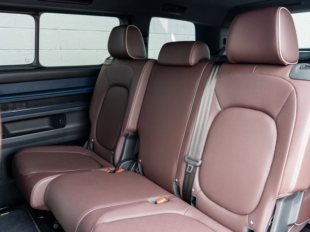 New 2025 Volkswagen ID. Buzz Pro S image 9