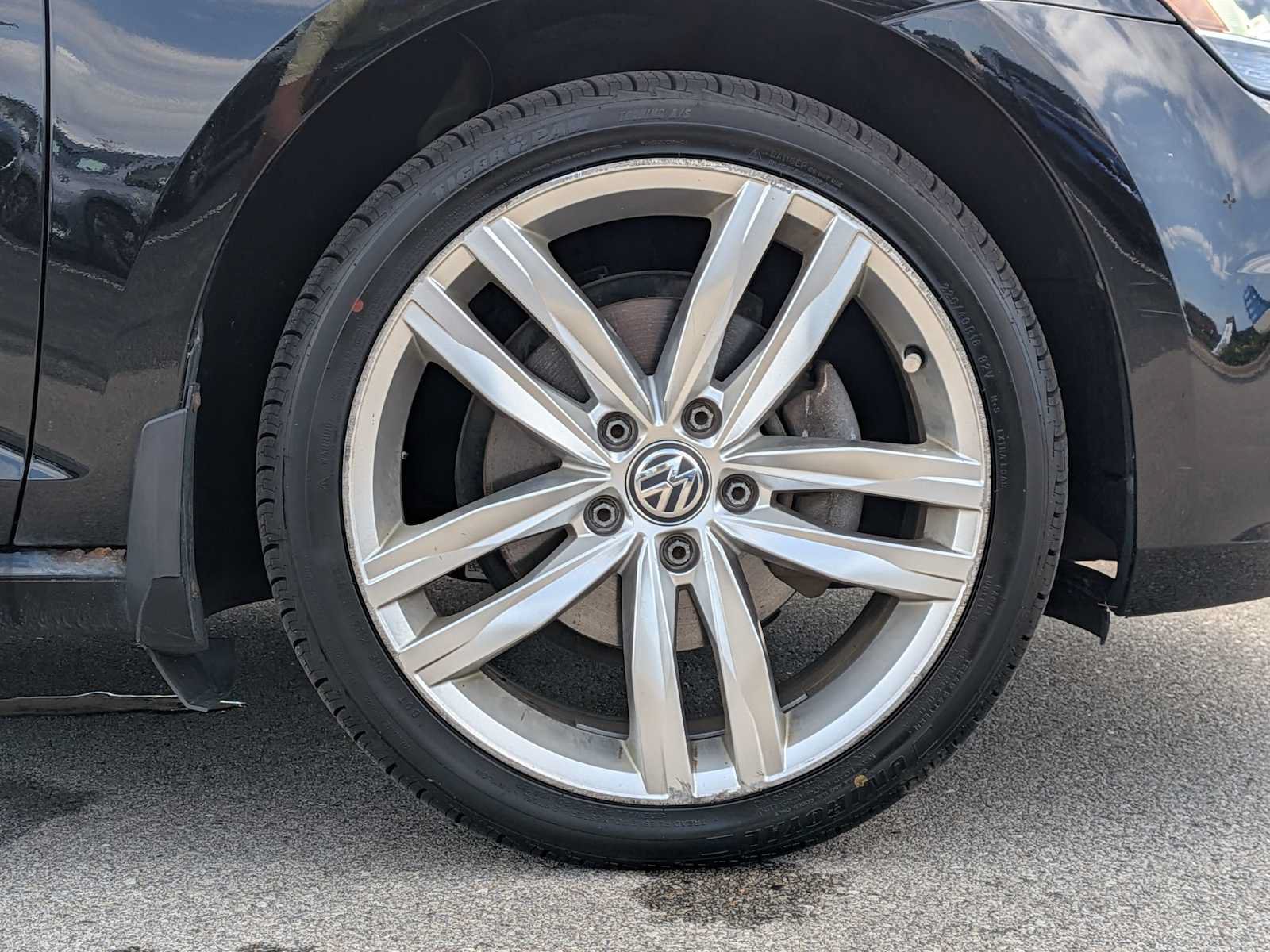 Used 2016 Volkswagen Golf Limited Edition FWD image 13