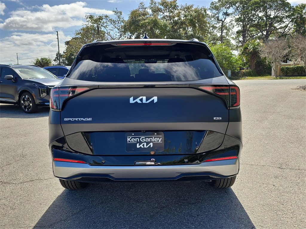 New 2026 Kia Sportage SX image 7