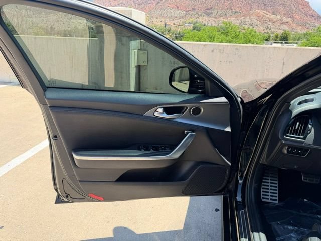 Used 2019 Kia Stinger GT AWD/4WD image 10