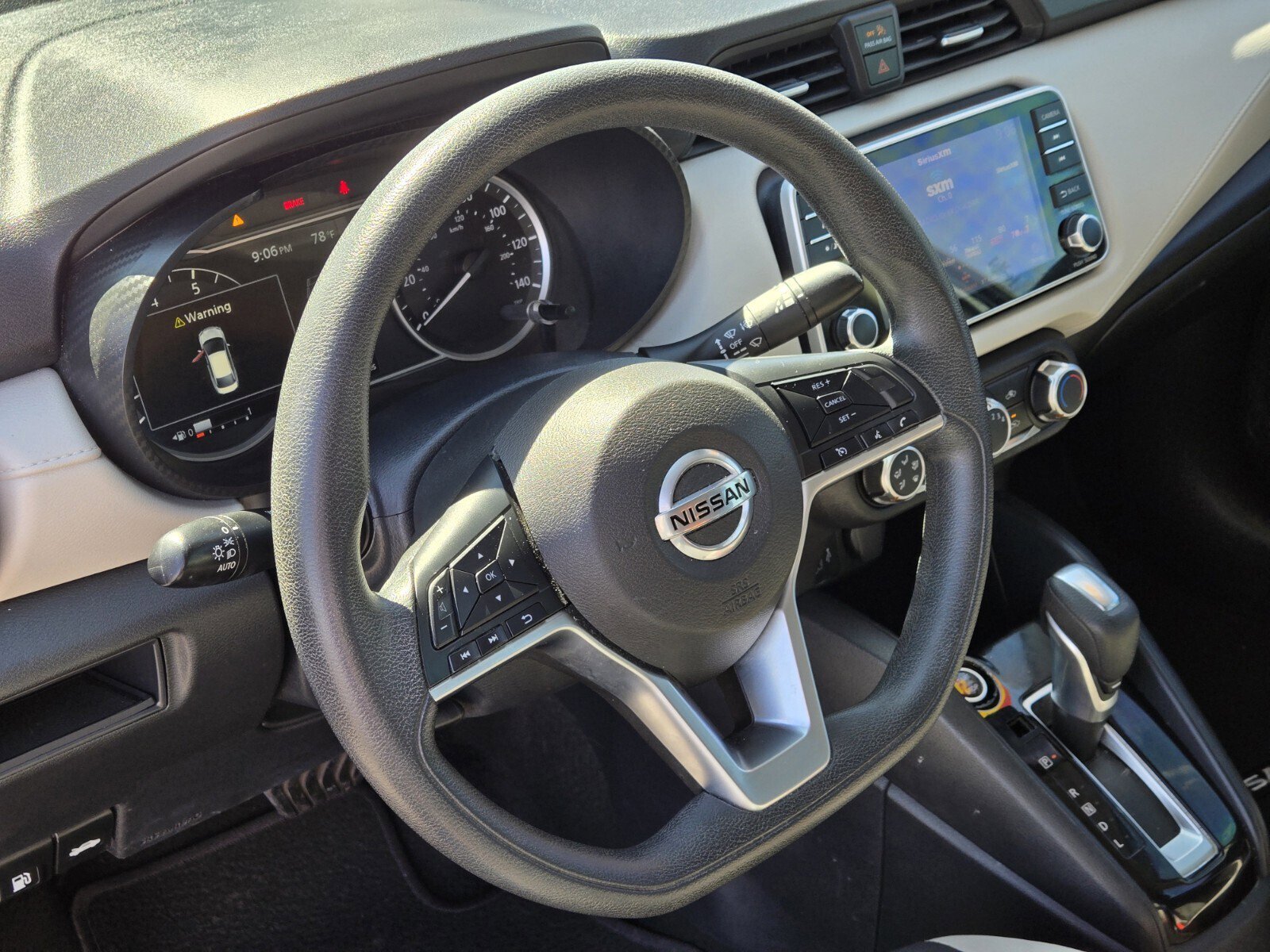 Used 2021 Nissan Versa SV image 15