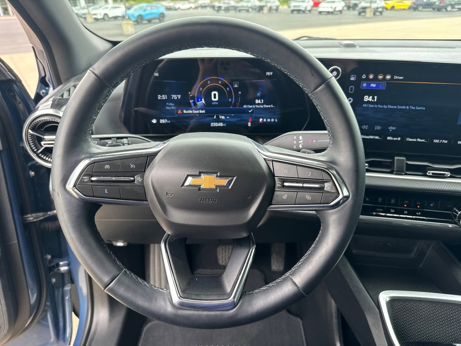 Used 2025 Chevrolet Equinox LT w/ Safety and Technology Package FWD image 18
