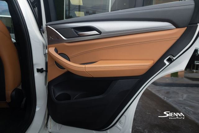 Used 2019 BMW X4 M40i image 21