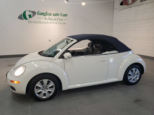 Used 2009 Volkswagen Beetle S FWD image 3