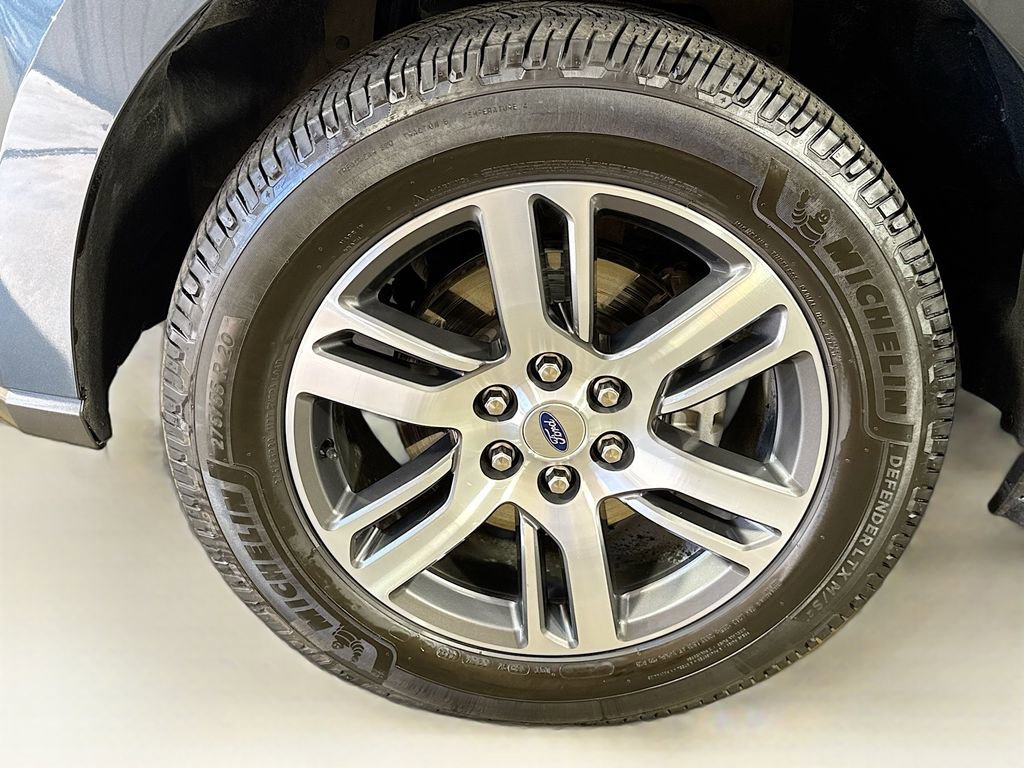 Used 2023 Ford Expedition Max XLT image 40