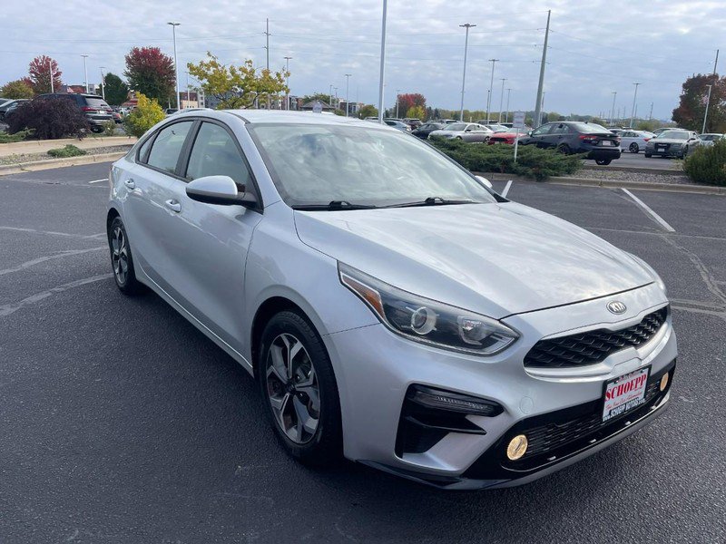 Used 2021 Kia Forte LXS image 2