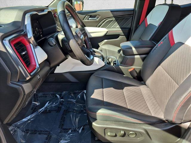 Used 2025 GMC Canyon AT4 w/ AT4X AEV Edition AWD/4WD image 16