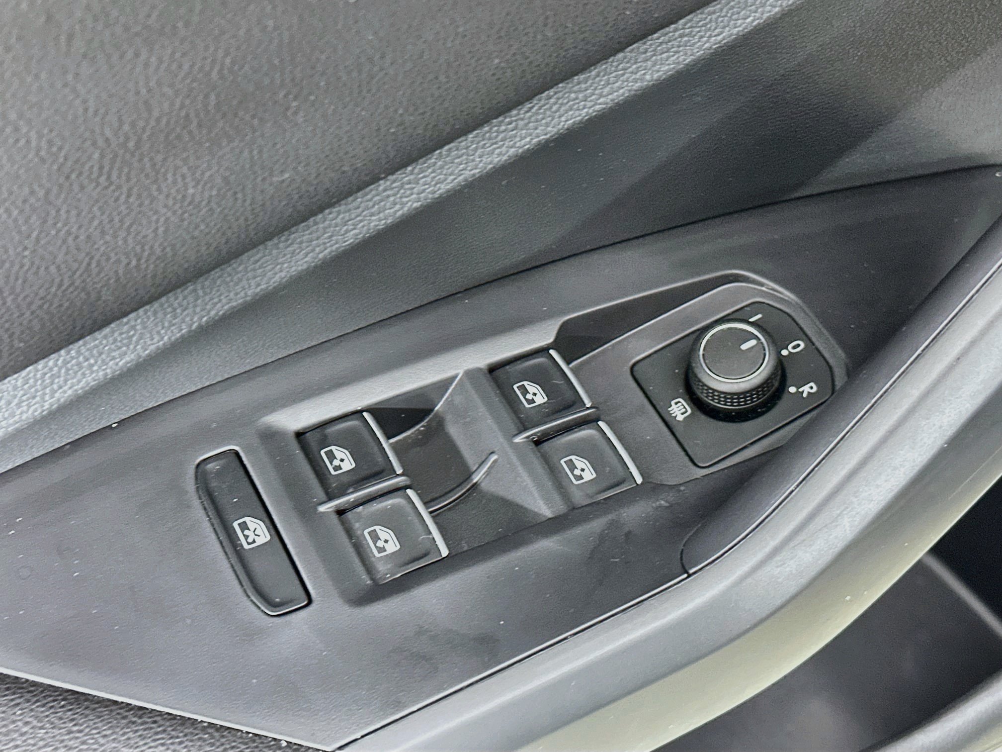 Used 2023 Volkswagen Jetta Sport FWD image 17
