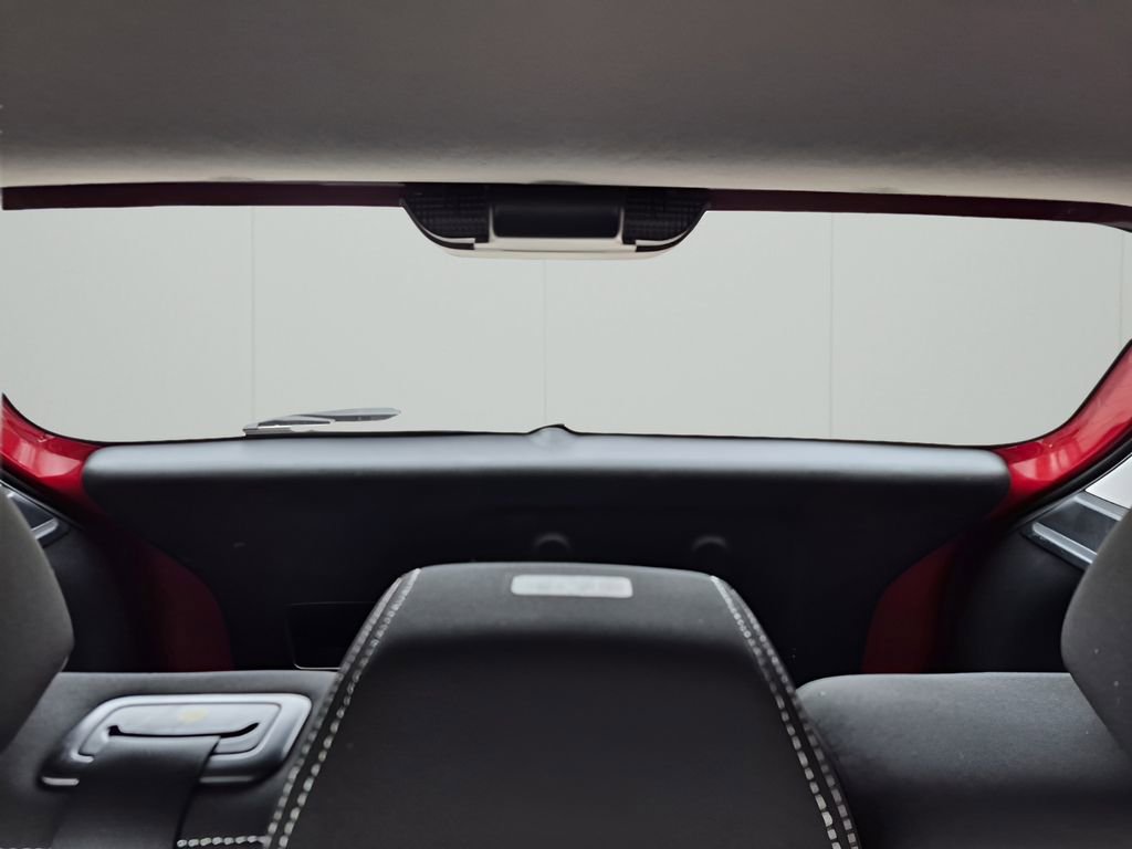 Used 2022 Hyundai Venue SEL FWD image 25