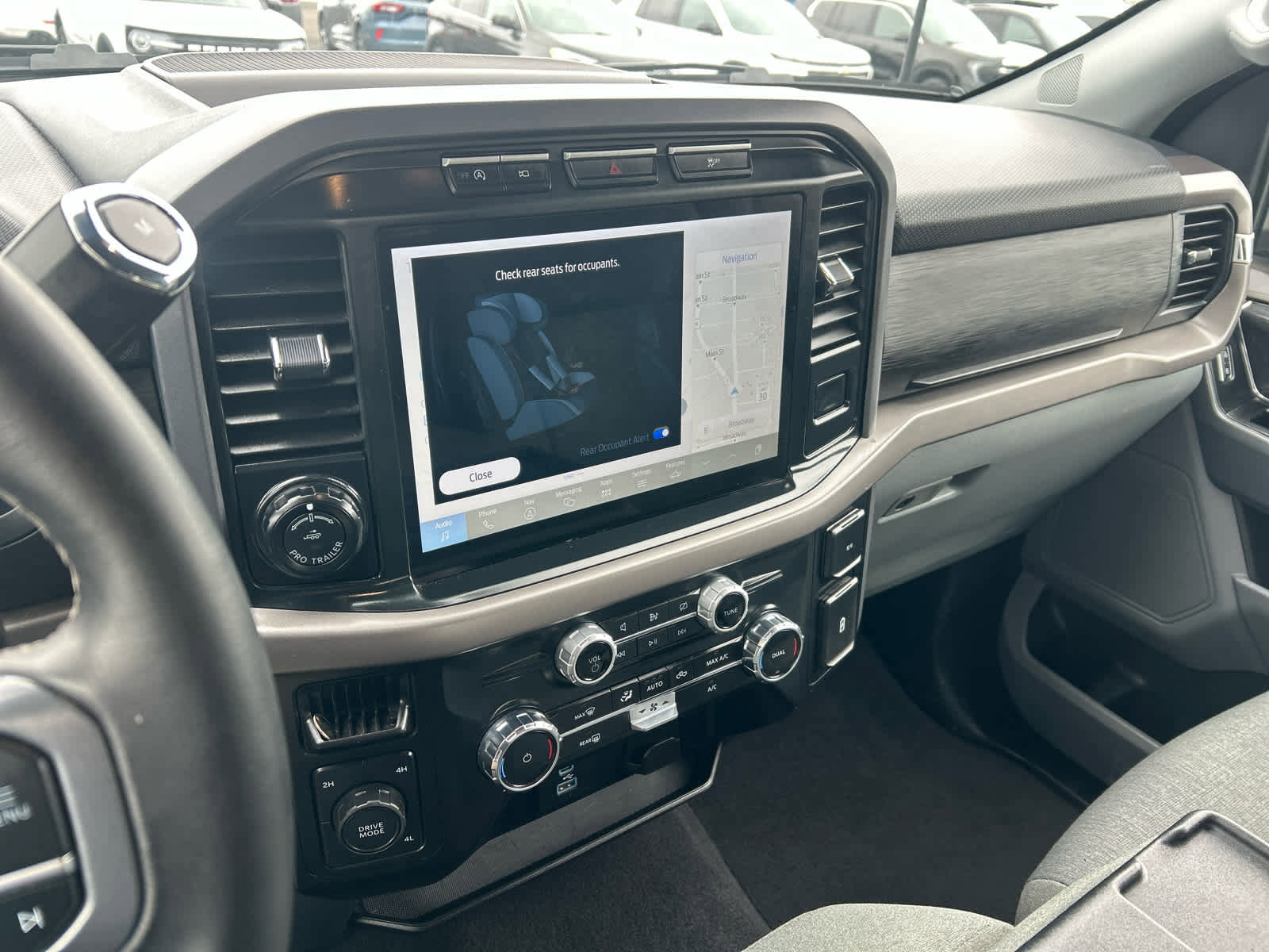 Used 2024 Ford F150 XLT AWD/4WD image 60