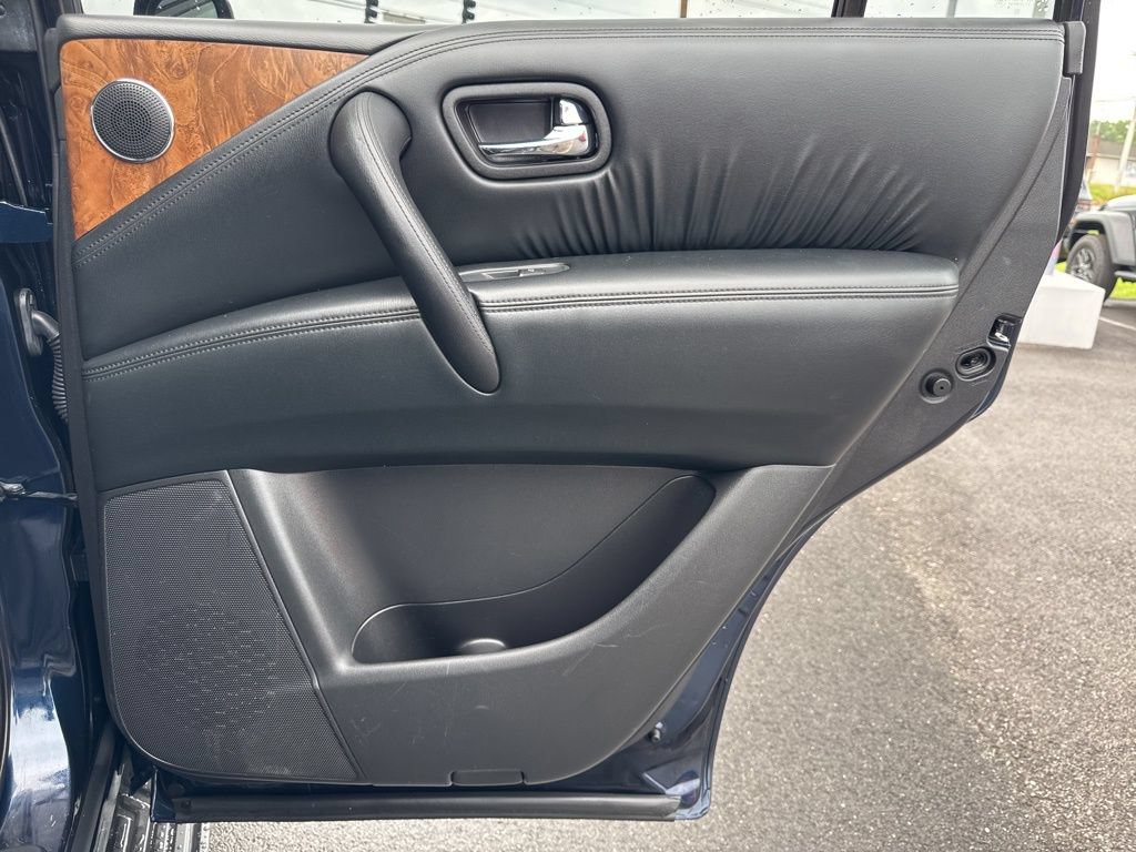 Used 2021 Nissan Armada SL w/ Captain's Chairs Package RWD image 18