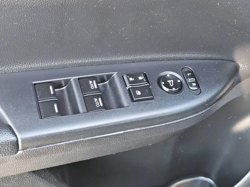 Used 2017 Honda Accord EX-L image 15