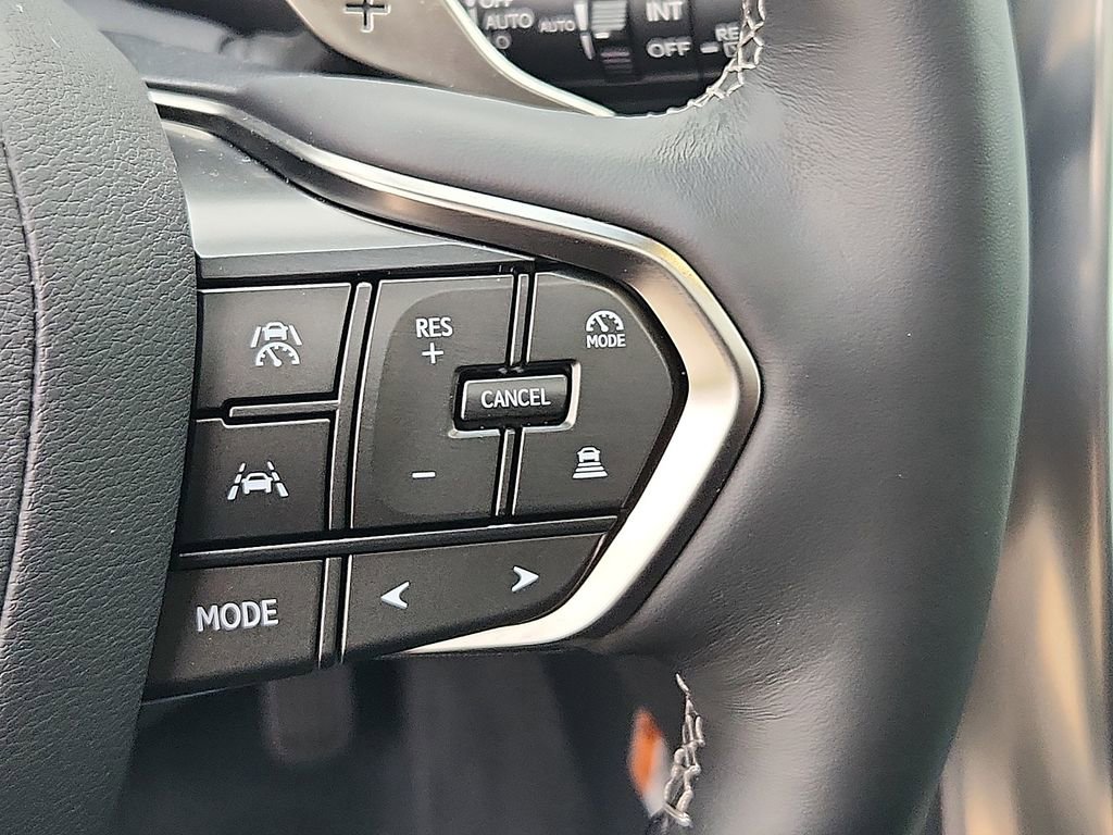 Used 2025 Lexus LX 600 4WD w/ Luxury Package image 23