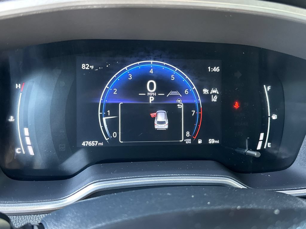 Used 2024 Toyota Corolla Cross XLE FWD image 31