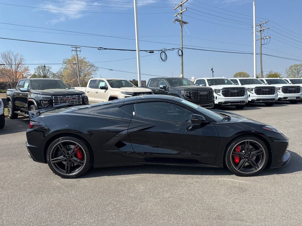 Used 2024 Chevrolet Corvette Stingray Preferred Cpe w/ Z51 Performance Package image 6
