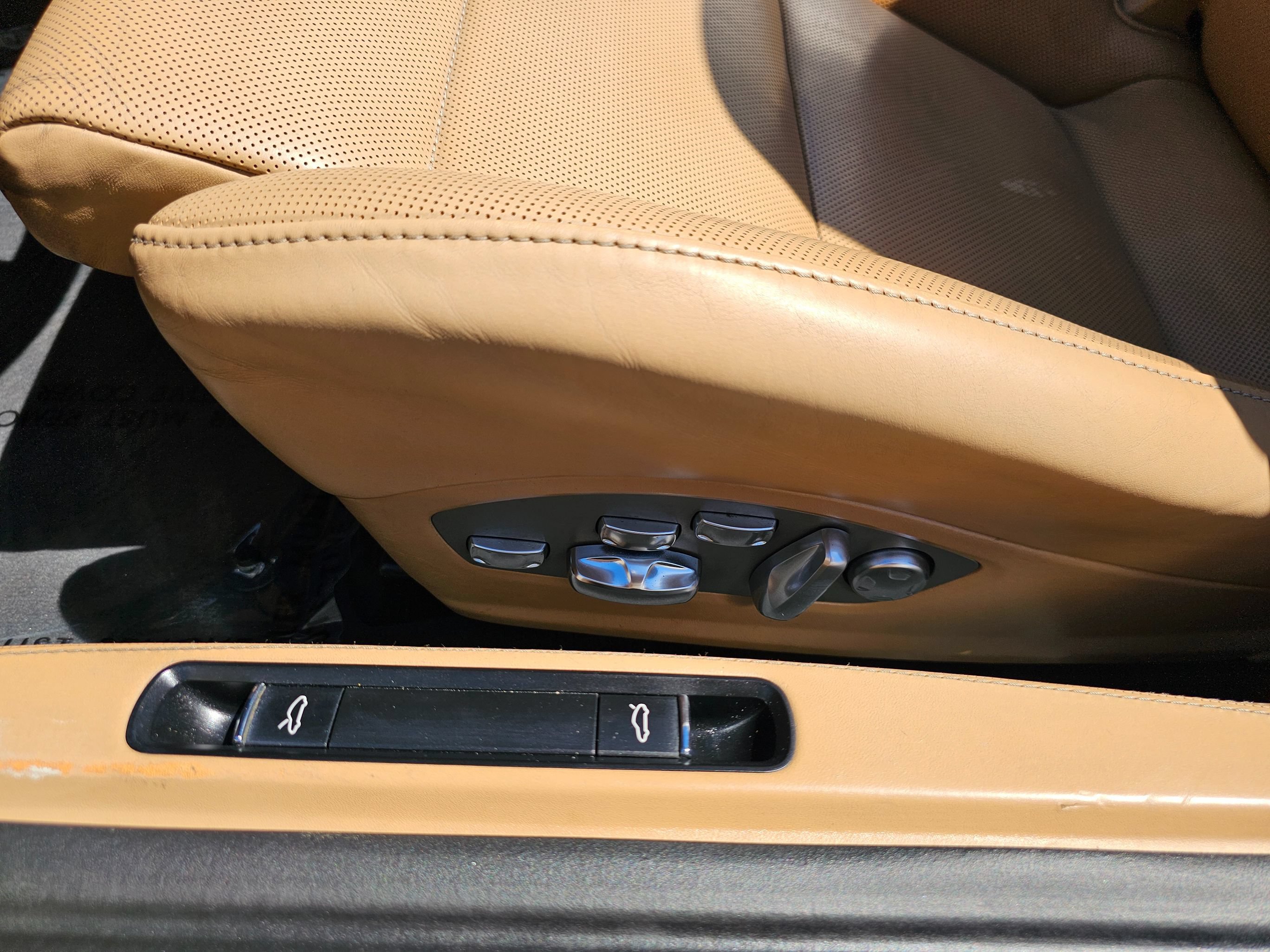 Used 2018 Porsche 911 Carrera S RWD image 51