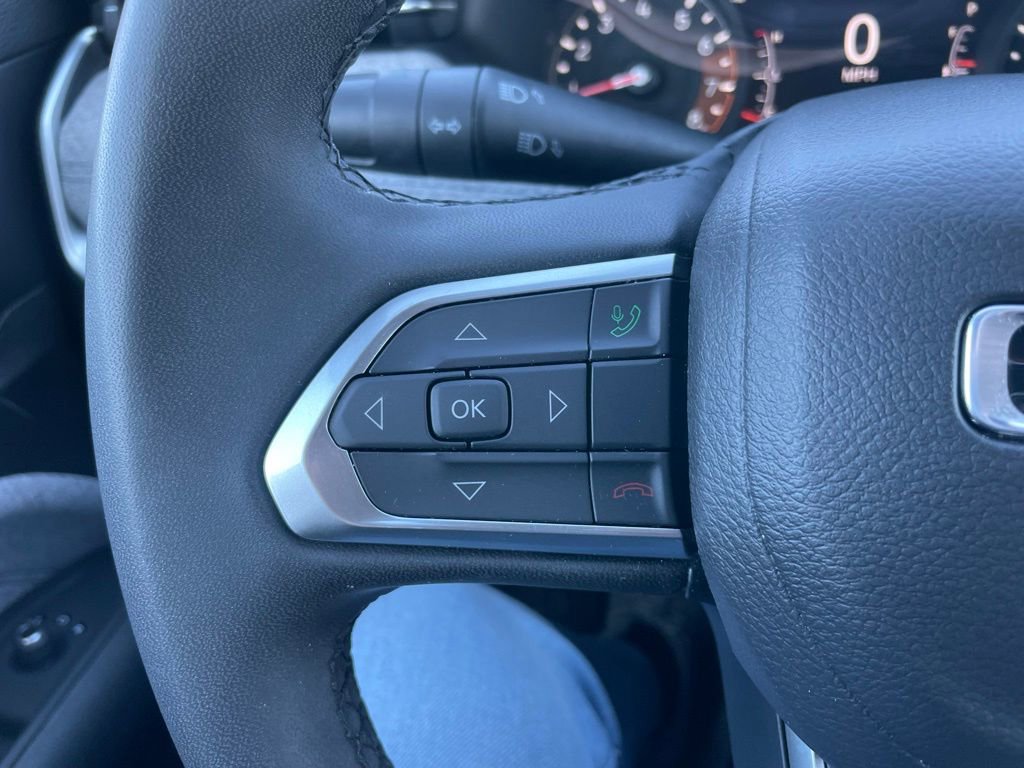 Used 2024 Jeep Compass Latitude AWD/4WD image 19