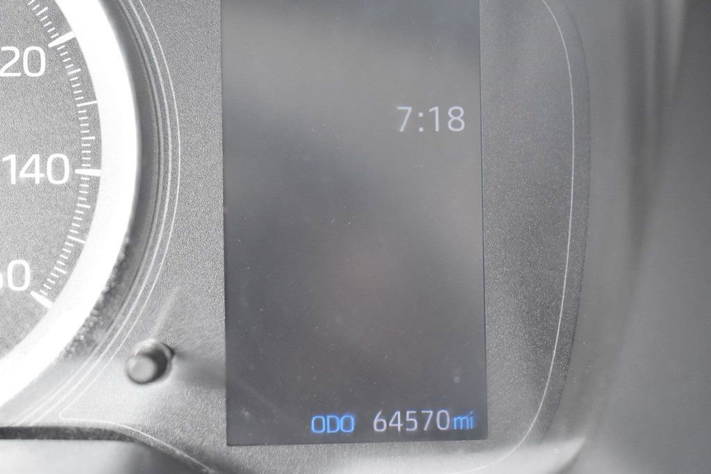 Used 2021 Toyota Corolla LE image 36