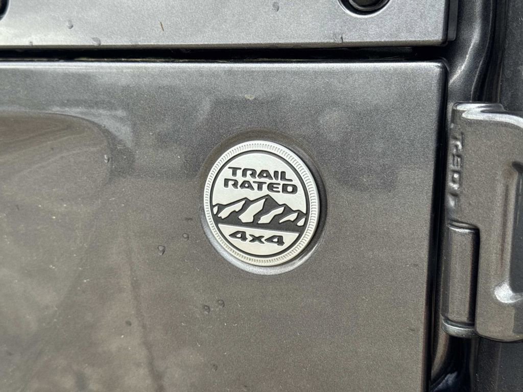 Used 2020 Jeep Wrangler Sport image 45