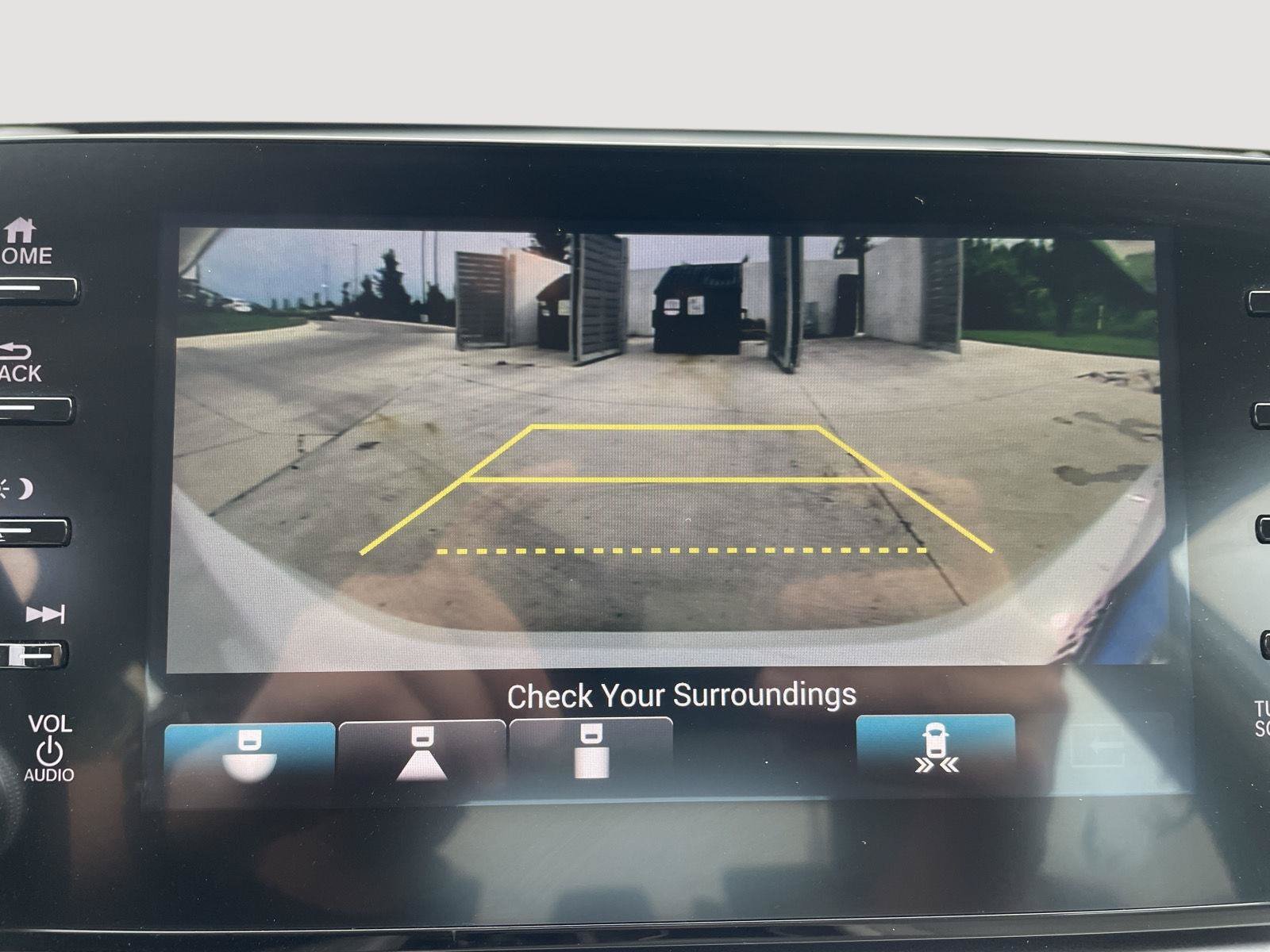 Used 2018 Honda Accord Touring image 24