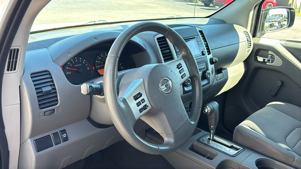 Used 2018 Nissan Frontier S RWD image 6